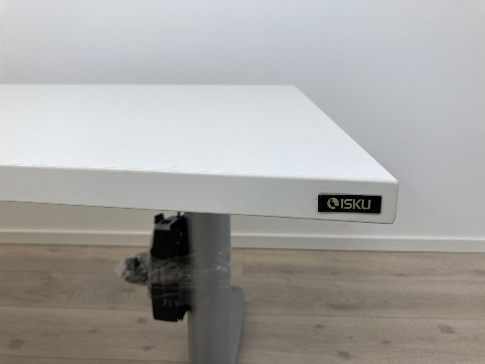 T-series elektrisk hev/senk skrivebord med ISKU bordplate