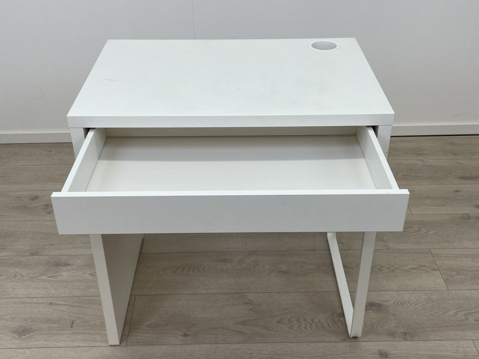 IKEA Micke skrivebord i hvit