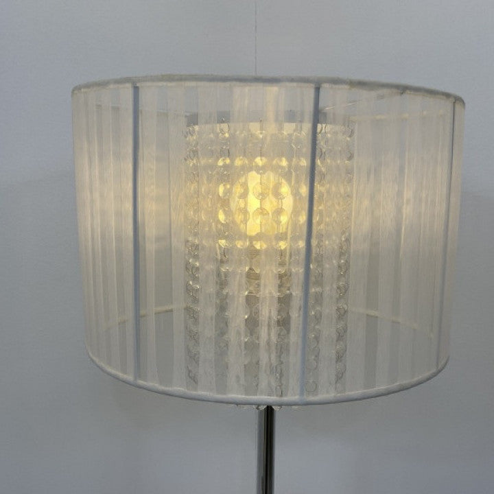 Scan 69240 Gulvlampe/stålampe (Serienr:. B-02964) med krom rør og hvit skjerm