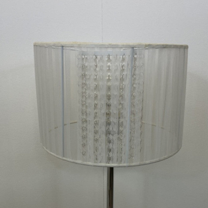 Scan 69240 Gulvlampe/stålampe (Serienr:. B-02964) med krom rør og hvit skjerm