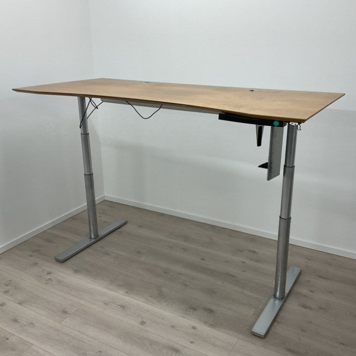 Duba B8 elektrisk hev/senk skrivebord med trefarget bordplate