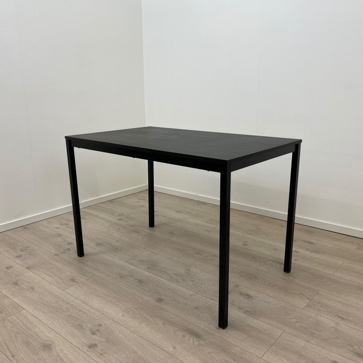 (110x75 cm) IKEA TÄRENDÖ bord i svart farge