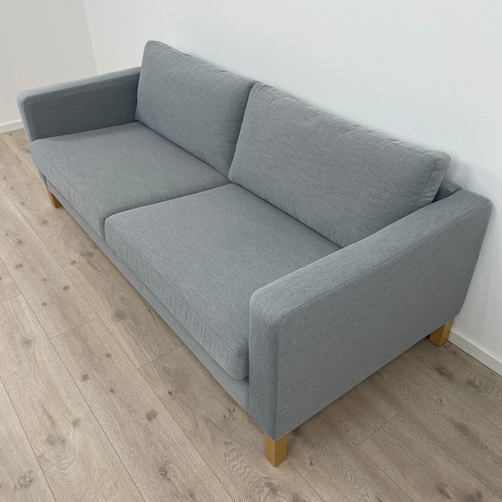 Nyrenset | Grå IKEA Karlstad 3-seter sofa