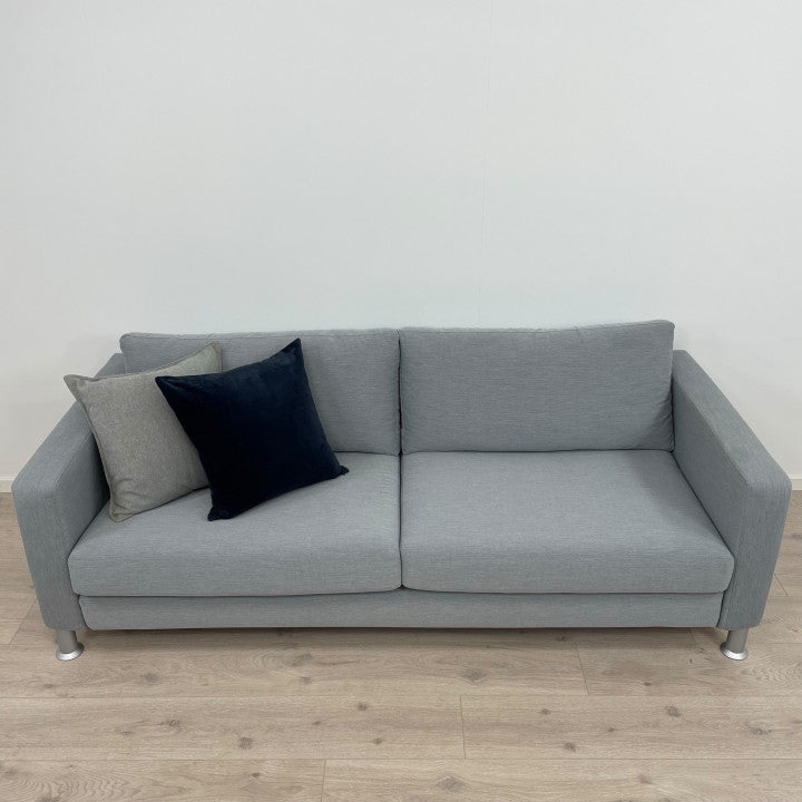 Nyrenset | Grå IKEA Karlstad 3-seter sofa