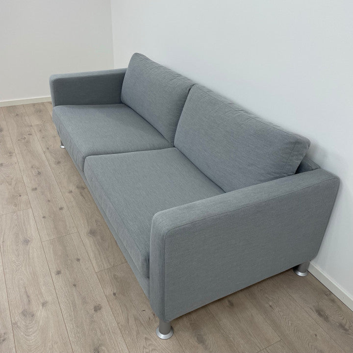 Nyrenset | Grå IKEA Karlstad 3-seter sofa