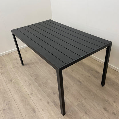 Jysk helsort hagebord i minimalistisk design