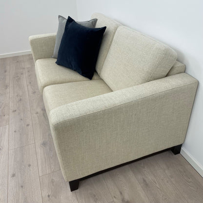 Nyrenset | Beige 2-seter sofa