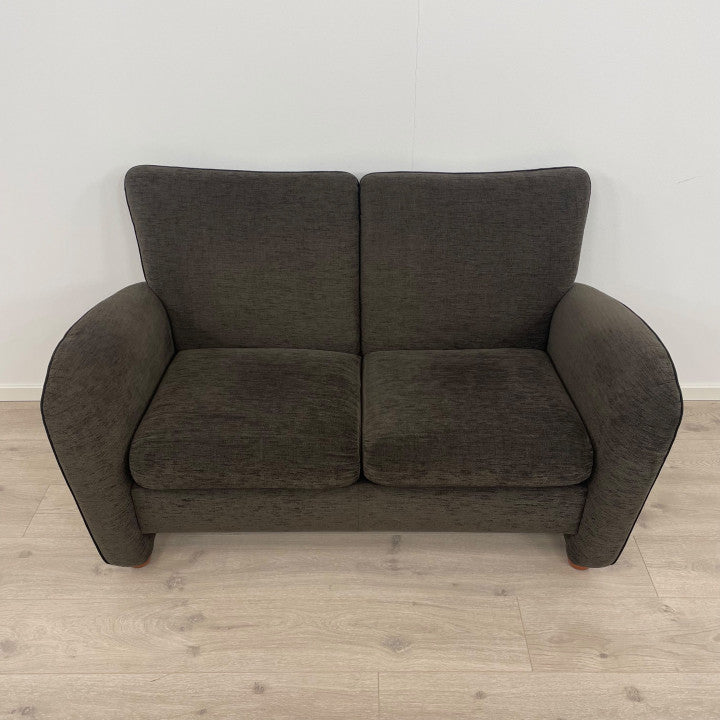 Nyrenset | Brun 2-seter sofa SOLGT