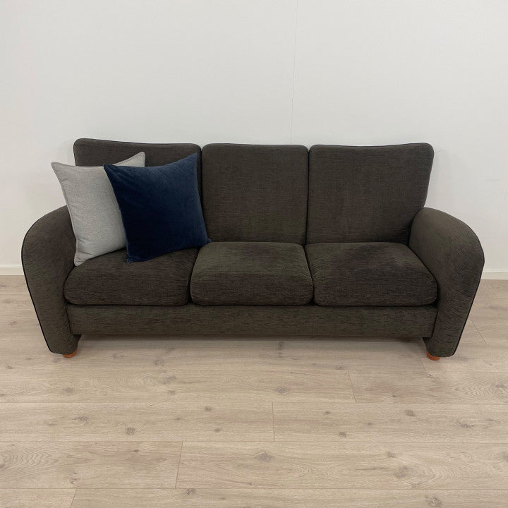 Nyrenset | Brun 3-seter sofa
