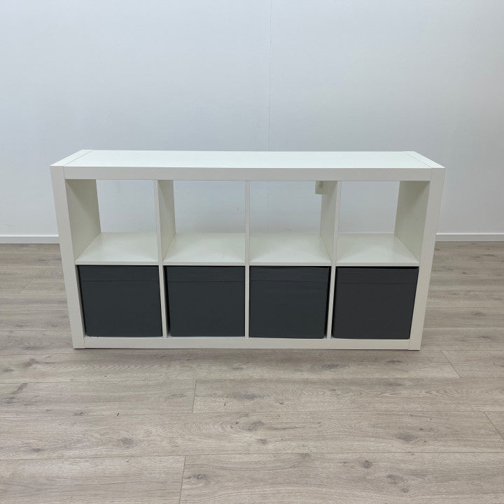 IKEA Kallax hylle med 8 hylleseksjoner