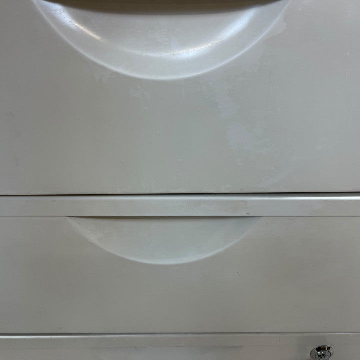 Arkivskap på hjul med 3 skuffeseksjoner