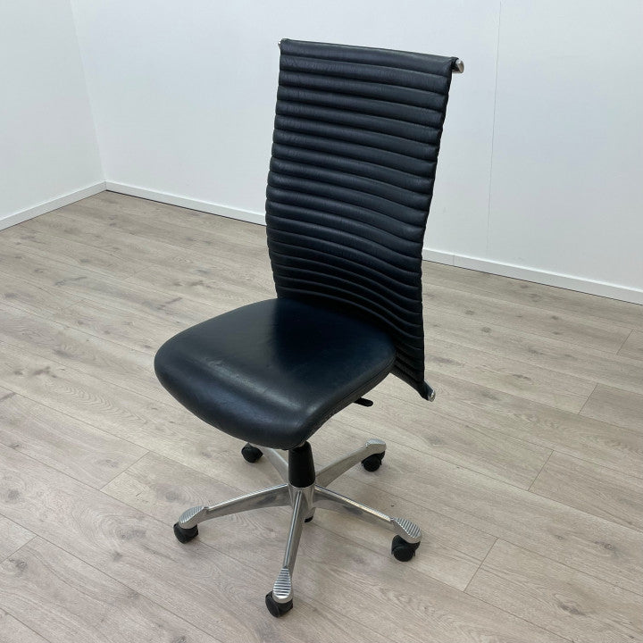 Nyrenset | Svart HÅG H09 Excellence ergonomisk kontorstol