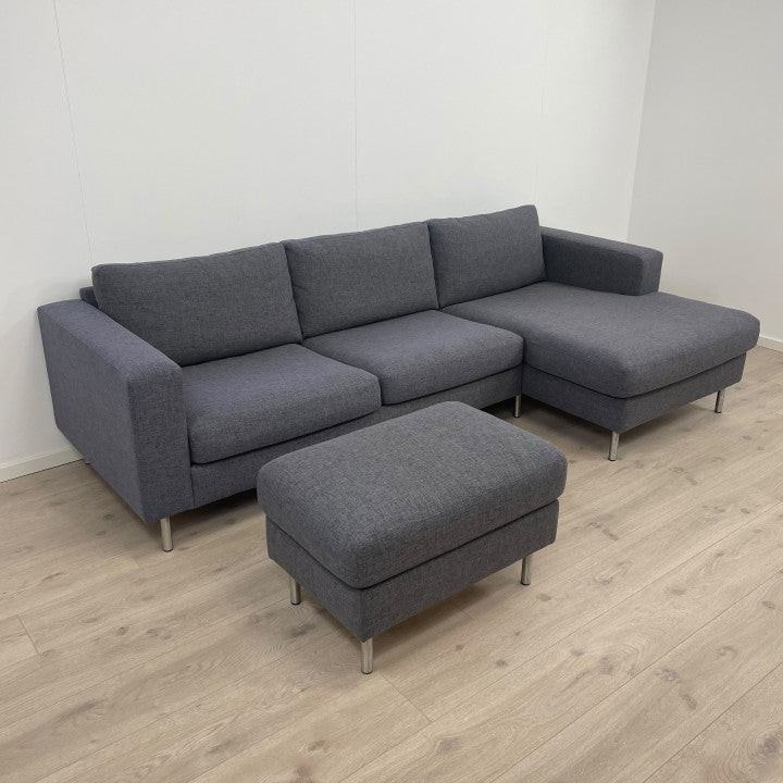 Nyrenset | Habitat Arctic sjeselongsofa med puff