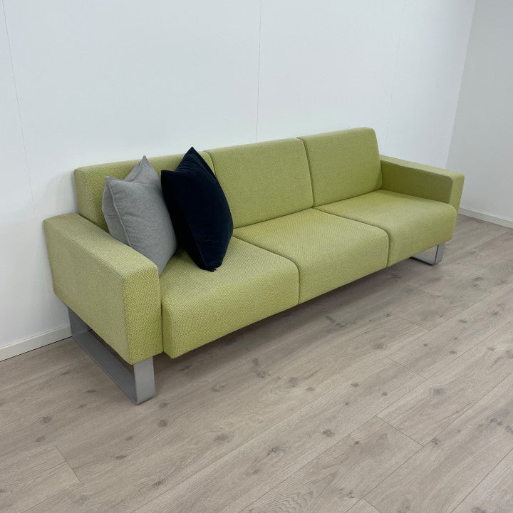 Nyrenset | Grønn 3-seter sofa