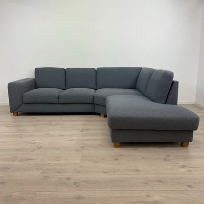 Nyrenset | Grå Hjort Knudsen hjørnesofa med åpen ende