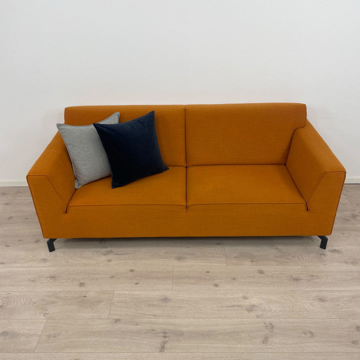 Nyrenset | Oransje 3-seter sofa