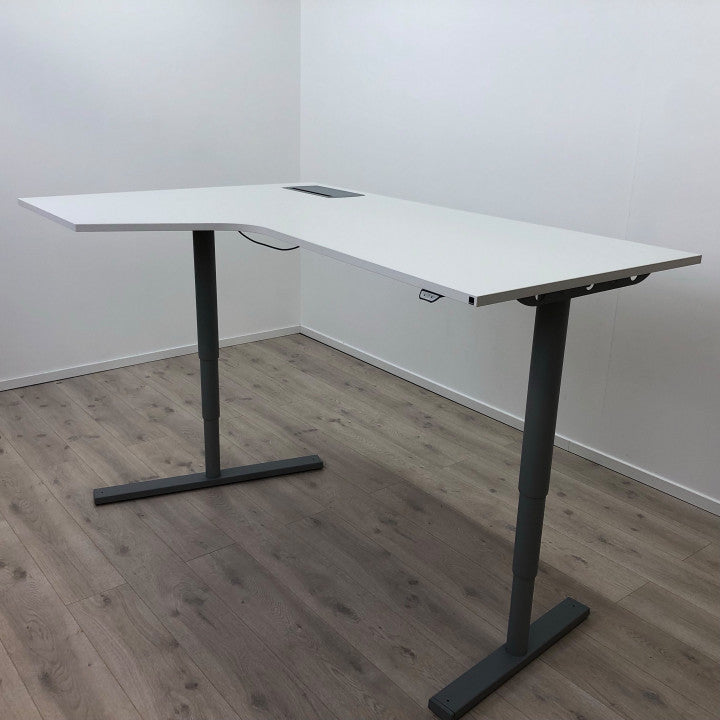 Martela elektrisk hev/senk skrivebord med venstresving