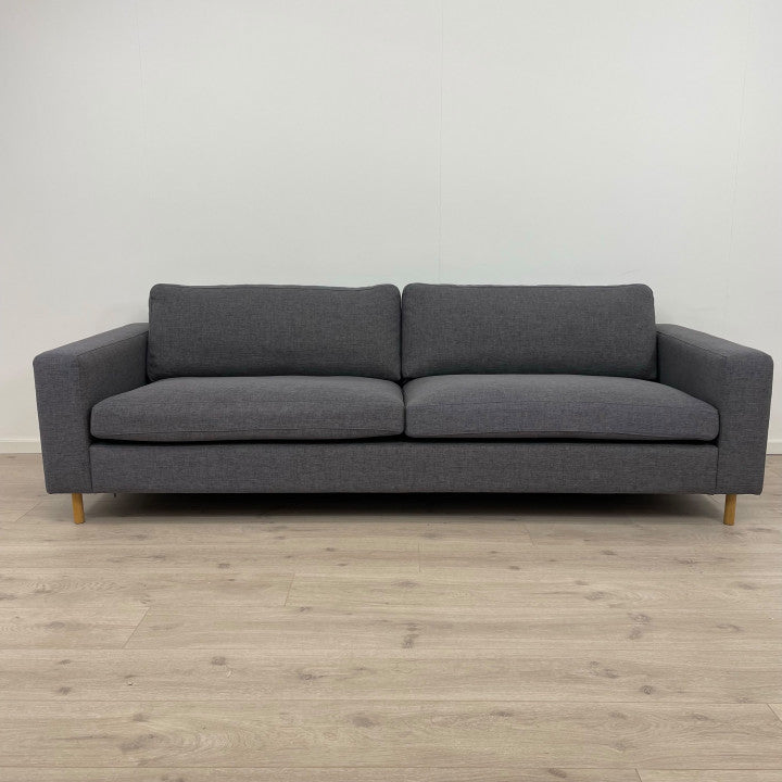 Nyrenset | Bolia Scandinavia 3-seter sofa med dunputer
