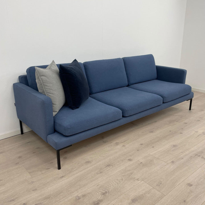 Nyrenset | Blå SITS 3-seter sofa