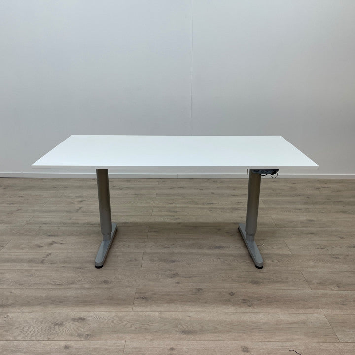 IKEA Galant elektriske hev/senk skrivebord med helt ny Trotten bordplate