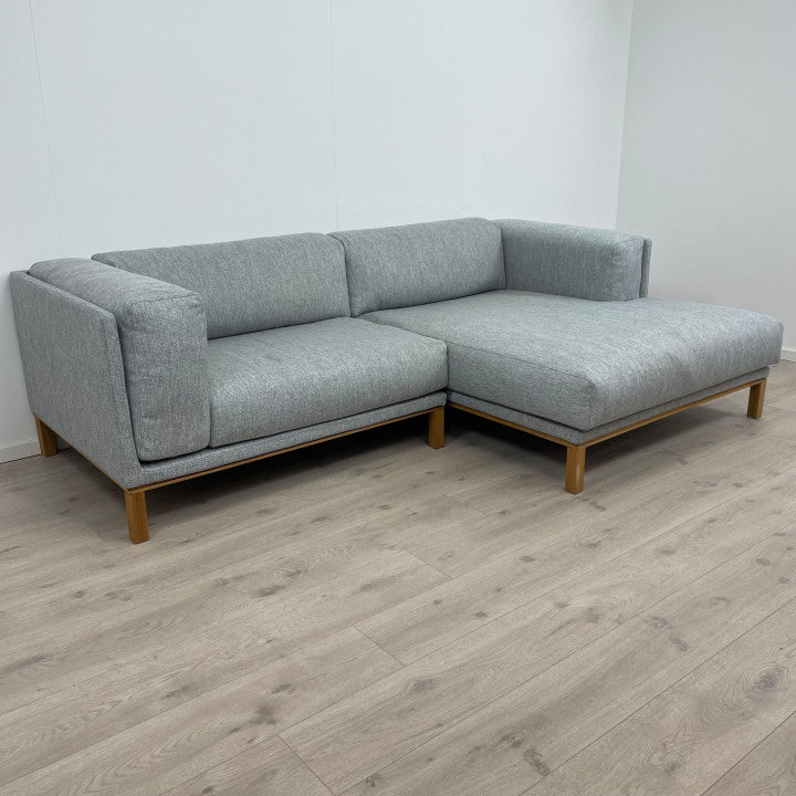 Nyrenset | Bolia Cosy sjeselongsofa/modulsofa med dunputer