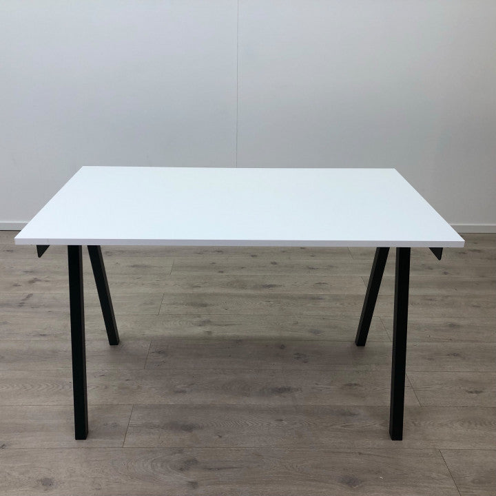 IKEA TROTTEN arbeidsbord (120x70cm)