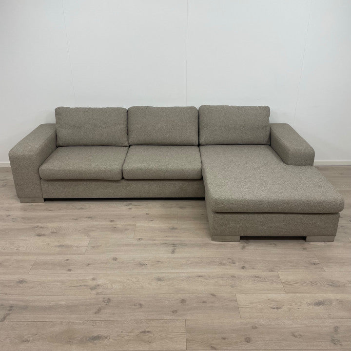 Nyrenset | Beige vendbar Hjort Knudsen sjeselongsofa