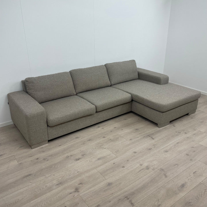 Nyrenset | Beige vendbar Hjort Knudsen sjeselongsofa