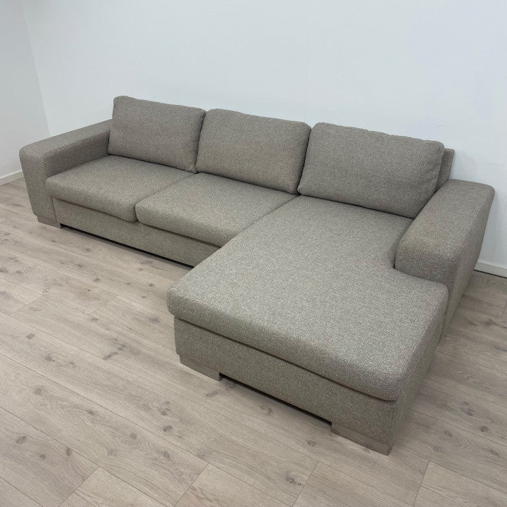 Nyrenset | Beige vendbar Hjort Knudsen sjeselongsofa