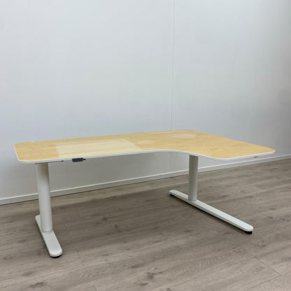 Elektriske hev/senk skrivebord med høyresving