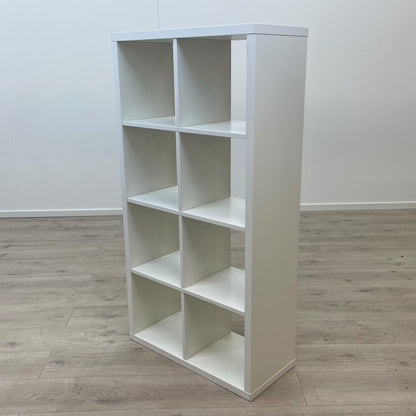 IKEA Kallax hylle i fargen hvit, 2x4 hylleåpninger