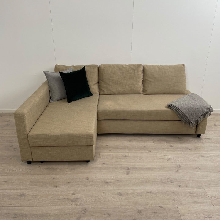 Nyrenset | Beige vendbar IKEA Friheten sovesofa med sjeselong