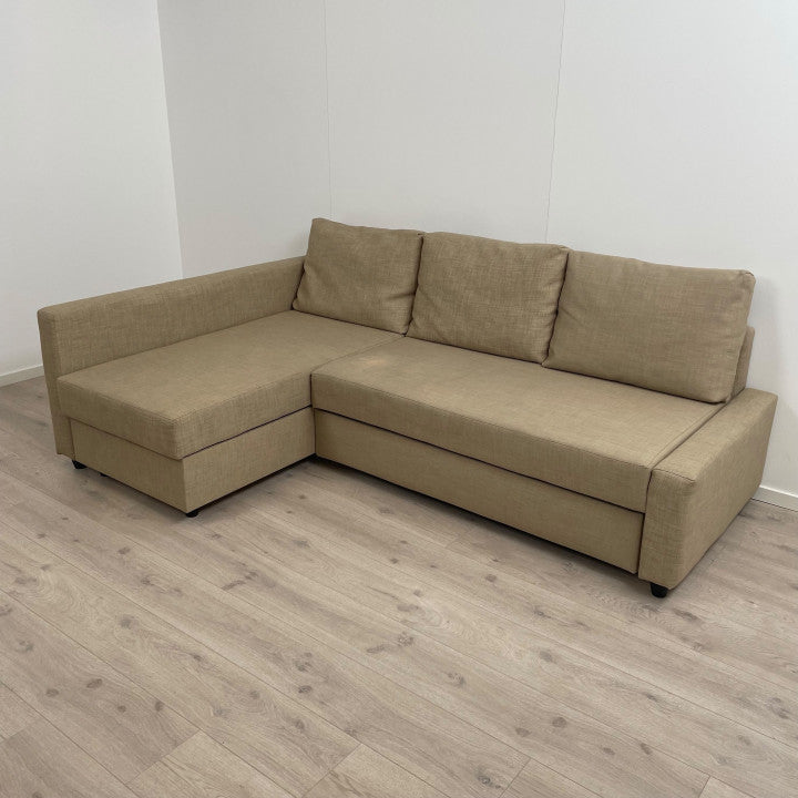 Nyrenset | Beige vendbar IKEA Friheten sovesofa med sjeselong