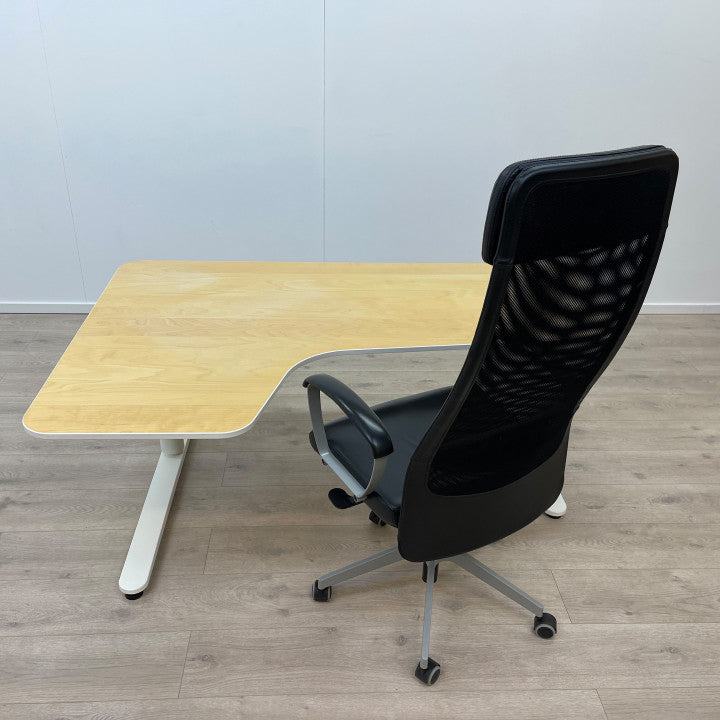 Elektriske hev/senk skrivebord med venstre sving