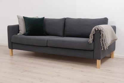 Nyrenset | Mørk IKEA Karlstad 3-seter sofa