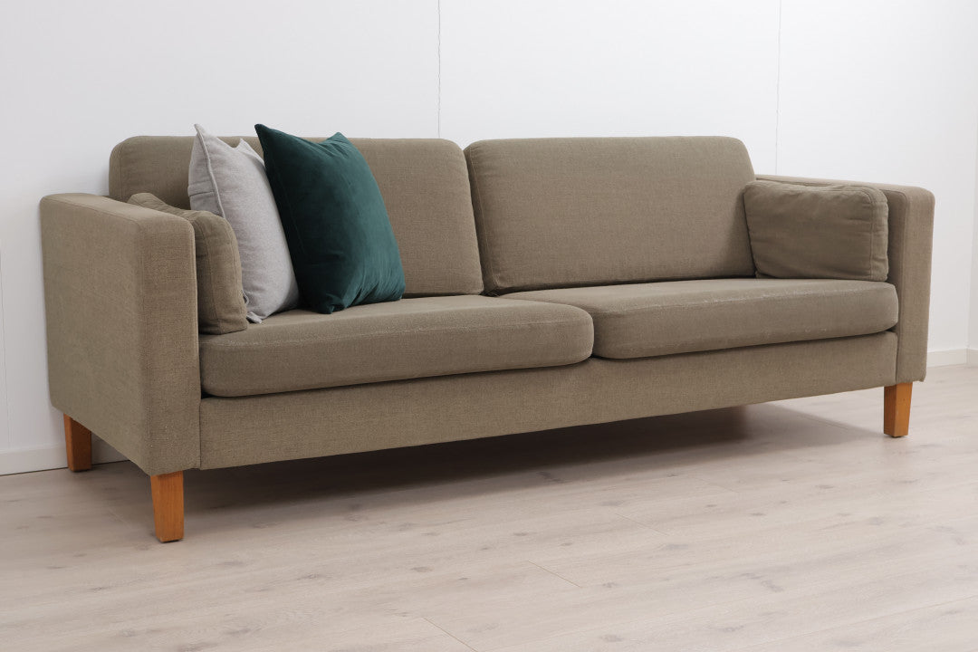 Nyrenset | Slettvoll 3-seter sofa