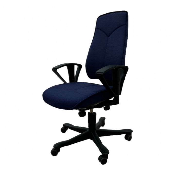 Blå kontorstol med armlener