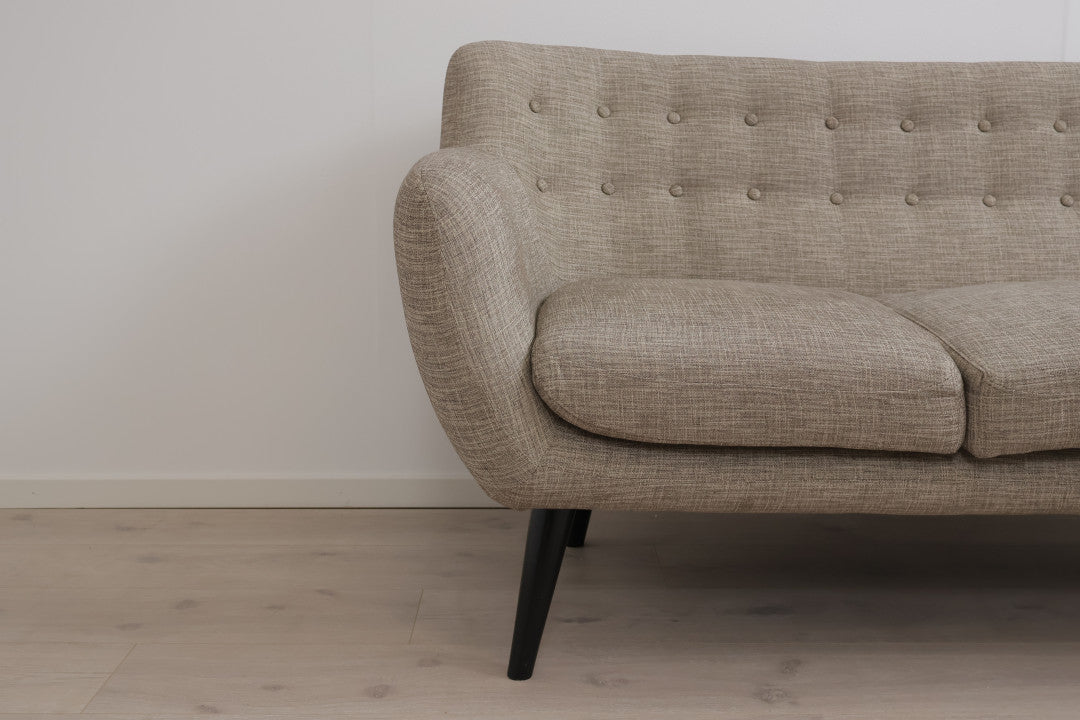 Nyrenset | Beige/grønn 3-seter sofa med sorte bein