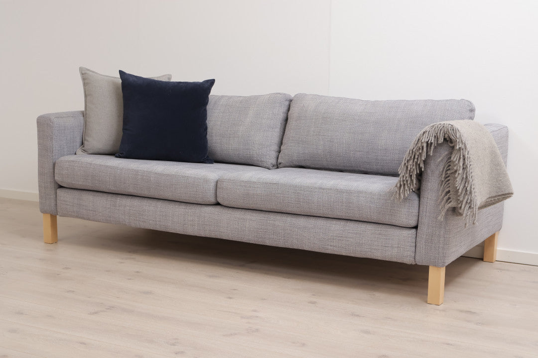 Nyrenset | Grå IKEA Karlstad 3-seter sofa