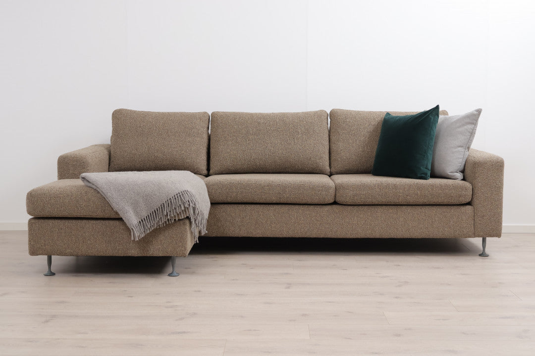 Nyrenset | Brun/beige Bolia Milano sjeselongsofa