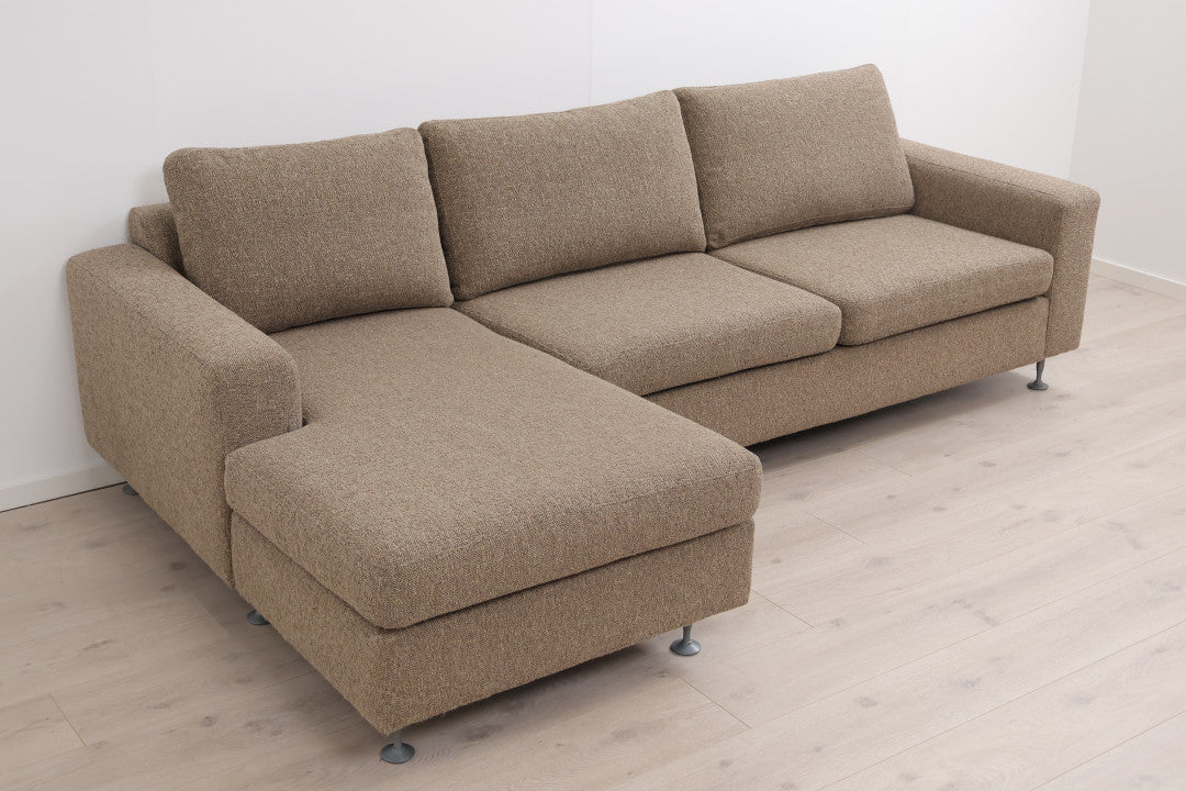 Nyrenset | Brun/beige Bolia Milano sjeselongsofa