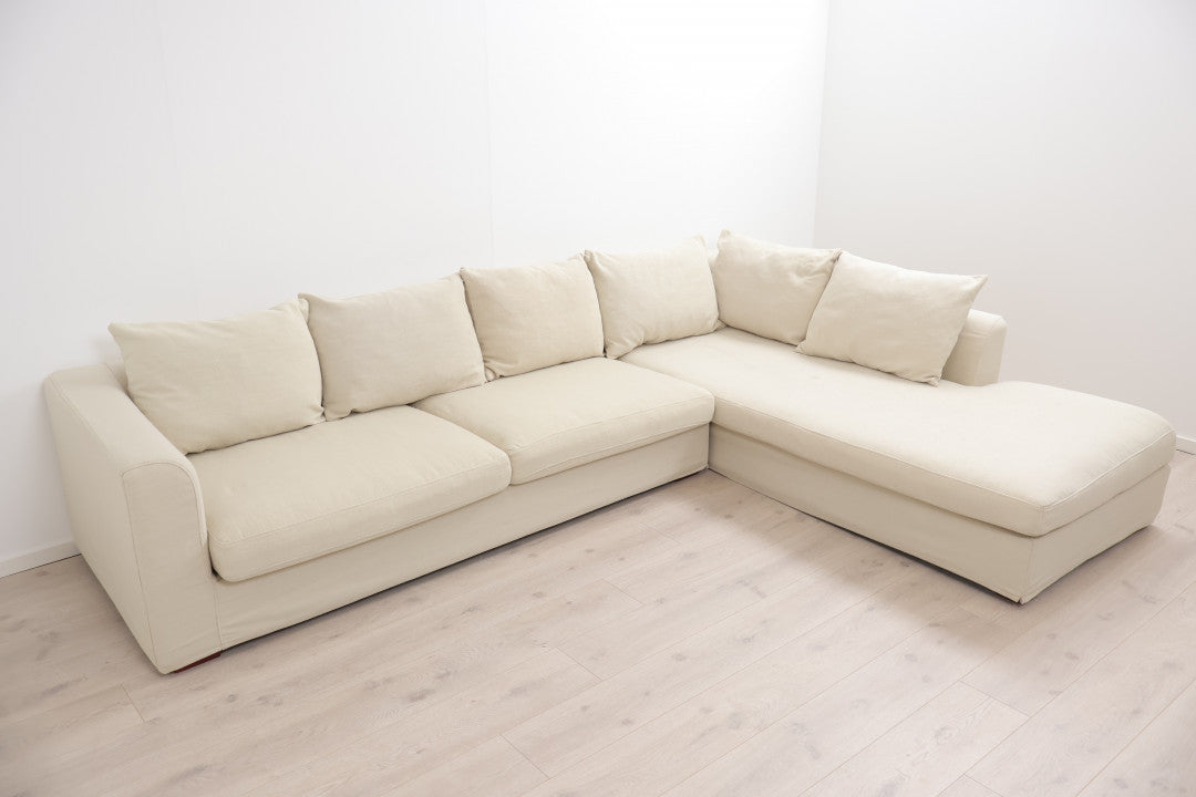 Nyrenset | Beige hjørnesofa med åpen ende