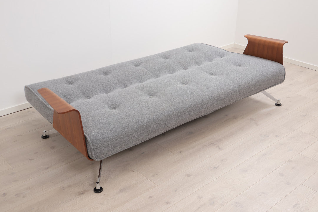 Nyrenset | Innovation Living Clubber 3-seter sofa/sovesofa med fleksibel rygg