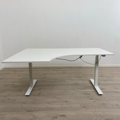 Elektrisk hev/senk skrivebord med venstresving