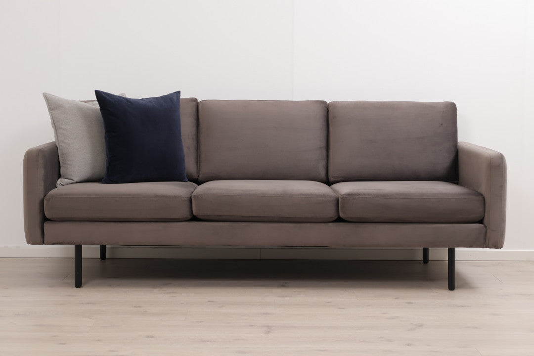 Nyrenset | Bolia Scandinavia Remix 3-seter sofa i grå velur