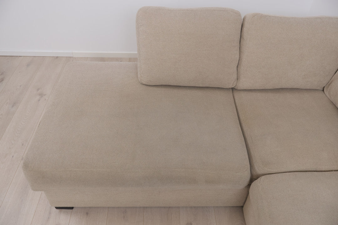 Nyrenset | Beige hjørne-sovesofa med oppbevaring