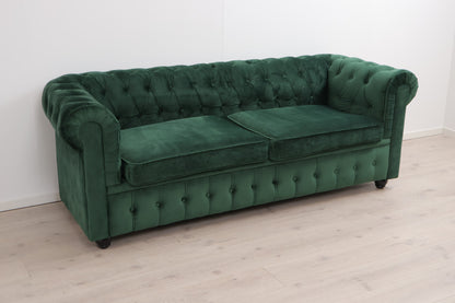 Nyrenset | Chesterfield Lyx 3-seter sovesofa i grønn fløyel