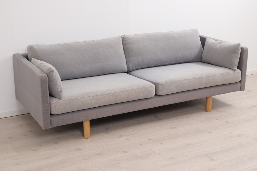 Nyrenset | Erik Jørgensen (EJ220) 3-seter sofa