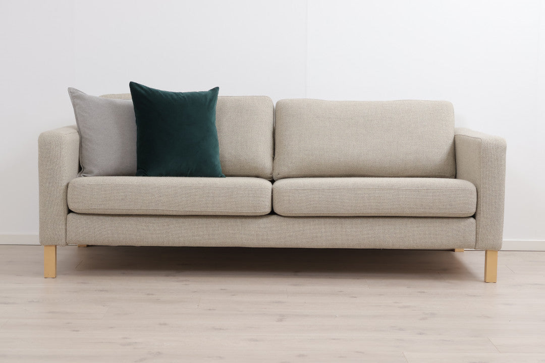 Nyrenset | Beige IKEA Karlstad 3-seter sofa