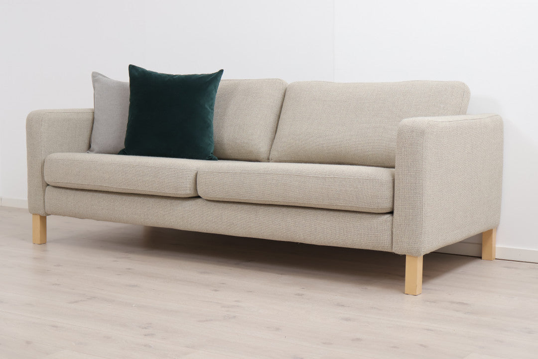 Nyrenset | Beige IKEA Karlstad 3-seter sofa